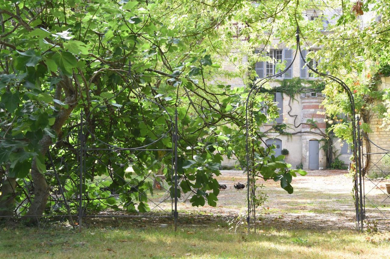 مبيت وإفطار Benon Manoir De Plaisance المظهر الخارجي الصورة
